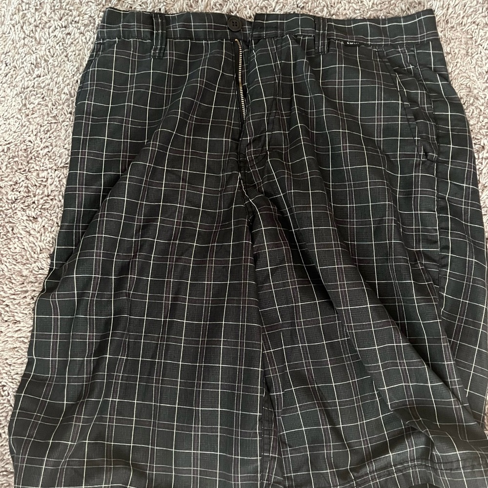 Used mens shorts black/white/fuchsia